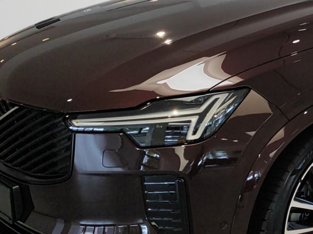 VOLVO XC 90 (Bild 8 von Array)