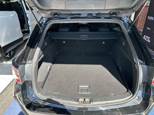 Toyota Corolla Touring Sports Hybrid Team D