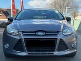 Ford Focus Turnier Titanium|150 PS | Park A| PDC| TÜV - Ford Focus aus 2012: Titanium