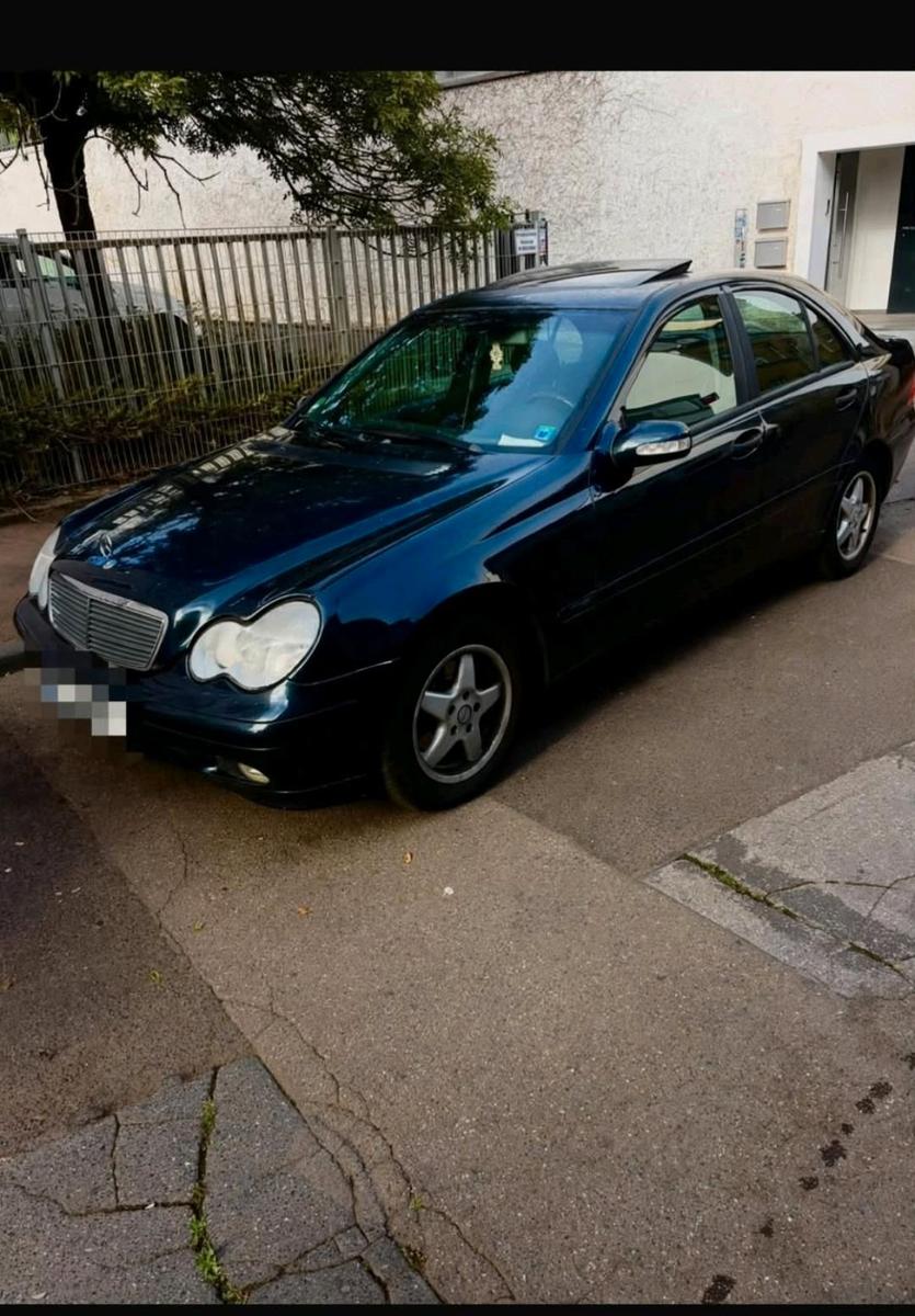 Mercedes-Benz C 200