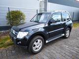 Mitsubishi Pajero 3,2 DI-D Intense - gebrauchte Mitsubishi Pajero aus dem Jahr 2007