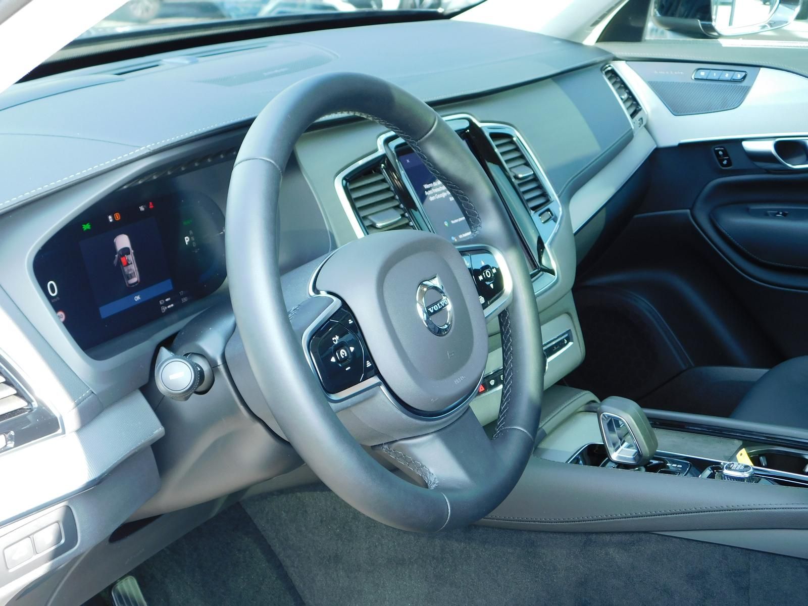Fahrzeugabbildung Volvo XC90 T8 AWD Ultra Bright