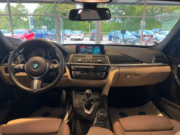 BMW 330 - 11