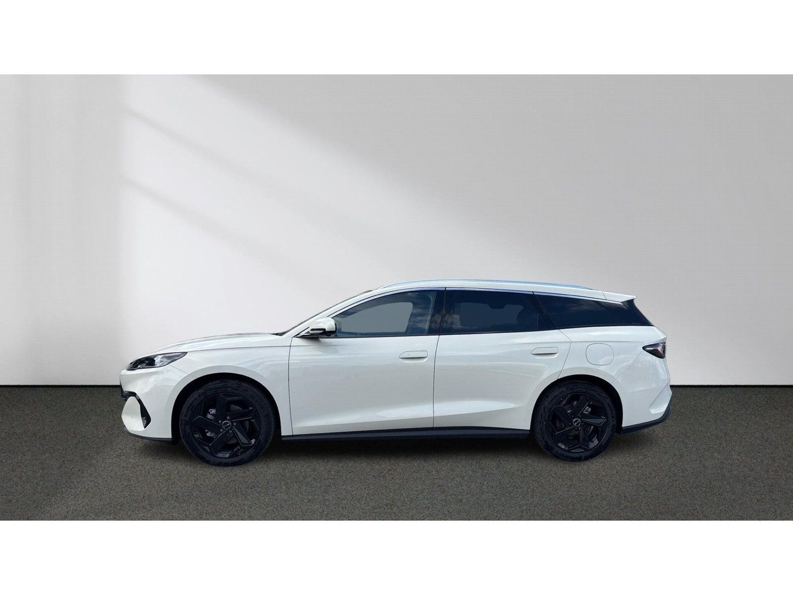 BYD SEAL 6