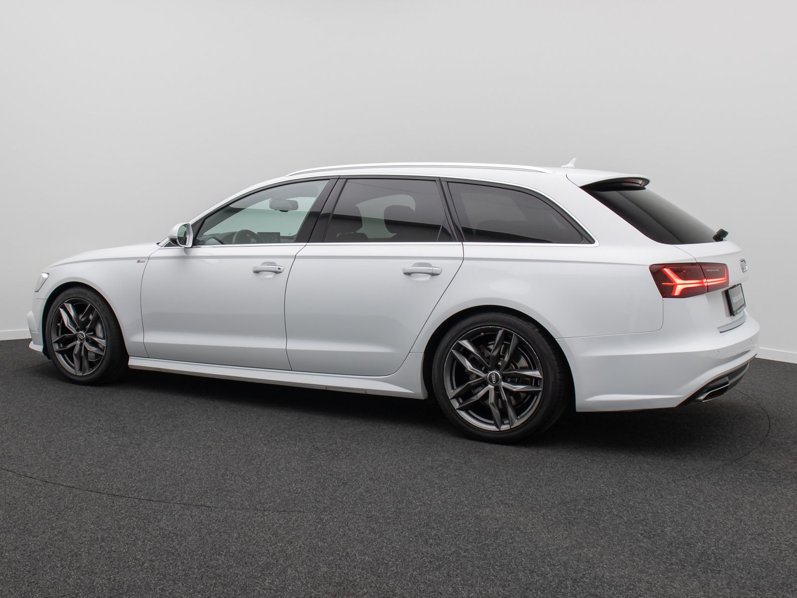 Fahrzeugabbildung Audi A6 3.0 quattro SLine ACC MemoryHUD DAB Kamera