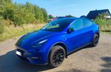 Tesla Model Y Long Range Dual Motor AWD Long Range - blaue Tesla Model Y