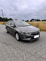 Opel Astra K TÜV 02/27 - Opel Astra mit Diesel-Antrieb: Kombi, 2.0