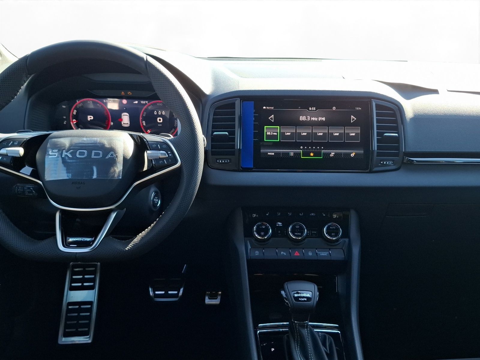 Skoda Karoq Sportline 2.0 TDI (110kW) 4x4 DSG imagem 3