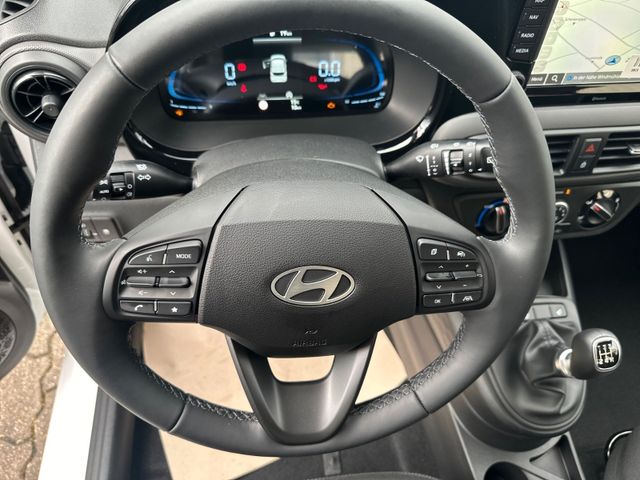 Hyundai i10 1.0 FACELIFT TREND INCL. NAVIGATION