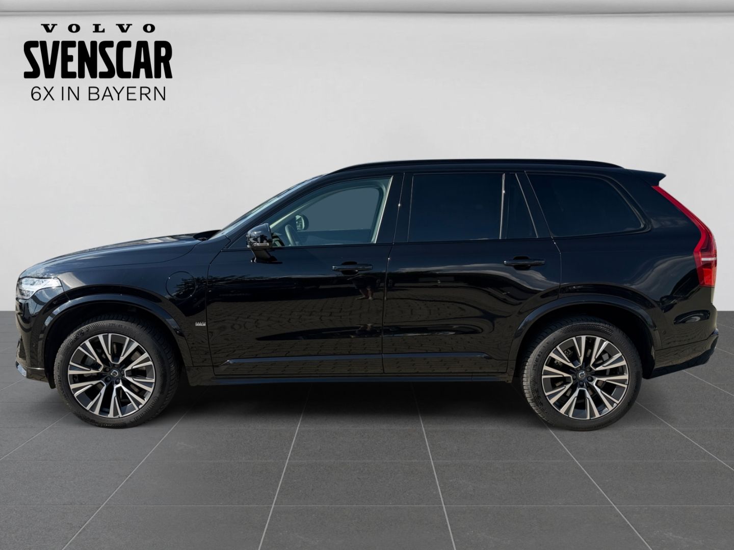 Volvo XC90 Plus Dark Recharge Plug-In Hybrid AWD 7-Sit imagem 2