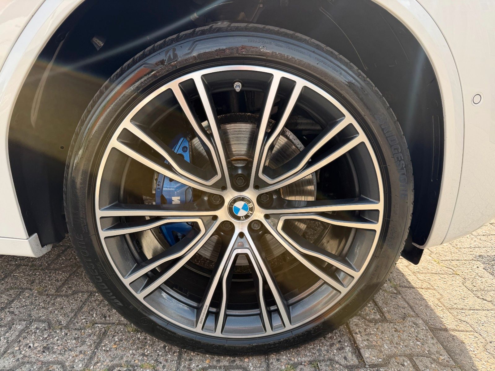 Fahrzeugabbildung BMW X3 M40 LASER AHK PANO LEDER 360 GRAD KAMERA