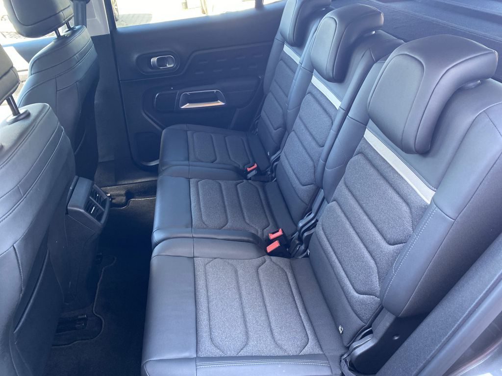 Fahrzeugabbildung Citroën C5 Aircross Hybrid 145 Automatik MAX *Allwetter*