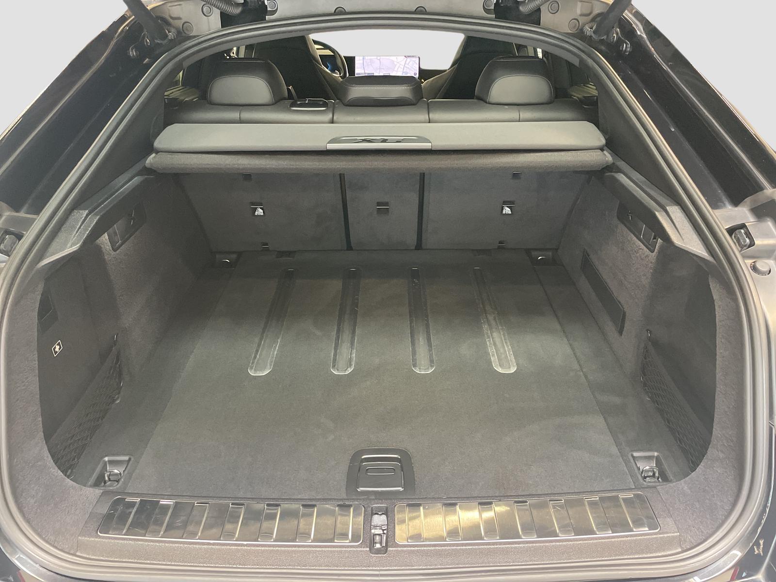 BMW X6 M60i xDrive M Sport Standheizung Massage LED