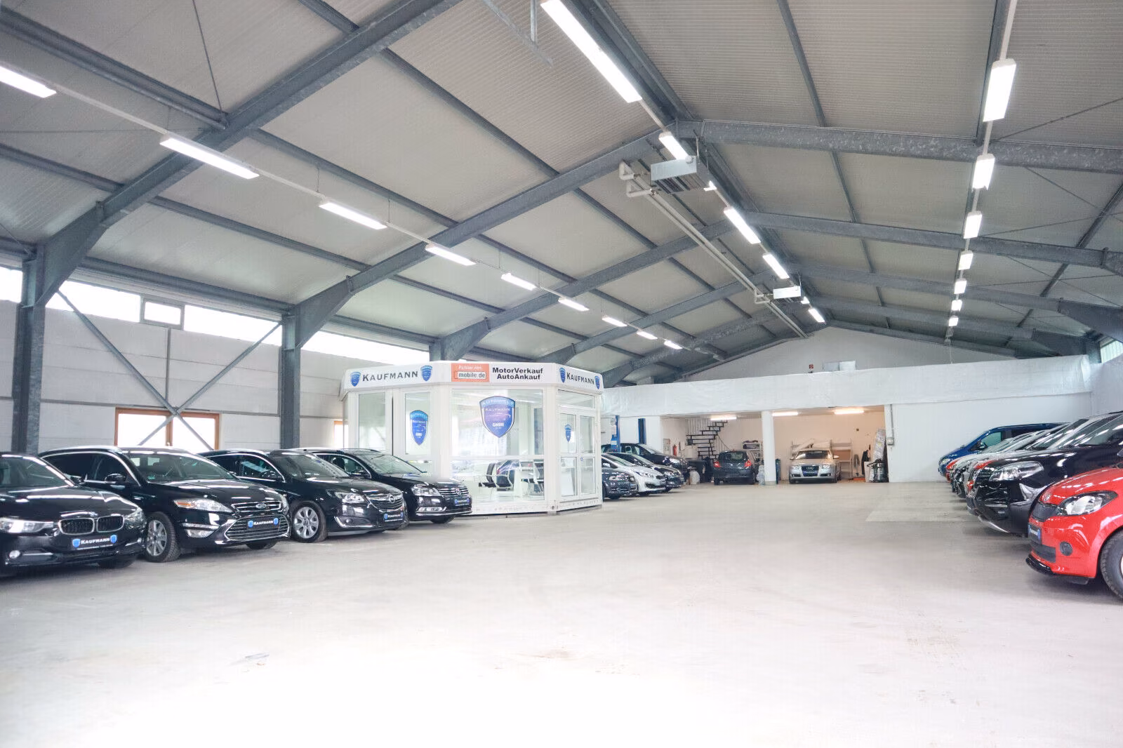 Renault Scenic 2013 — photo 25