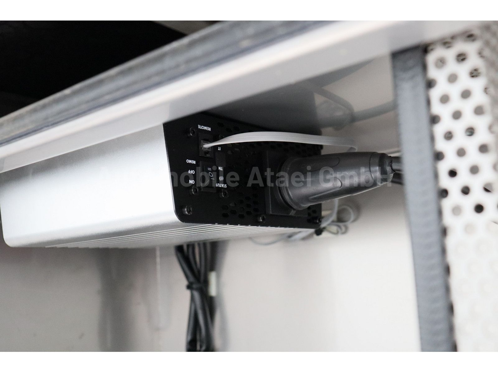 Fahrzeugabbildung Mercedes-Benz Sprinter 319 V6 *MAXI* KAMERA+DISTRONIC (1132)