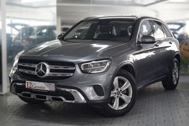 Mercedes-Benz GLC 300 4M*LED*KAMERA*DISTR*AMBIENTE*AHK*1 HAND*