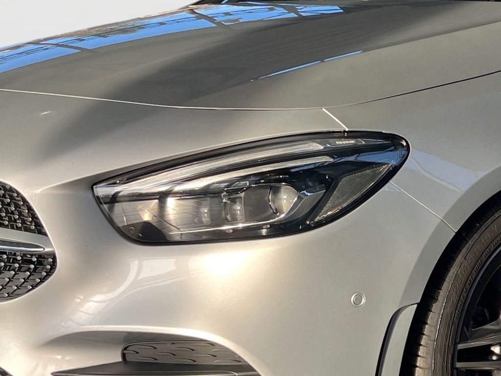 Fahrzeugabbildung Mercedes-Benz B 200 AMG Pano ACC Sitzklima Standhzg Memory LED