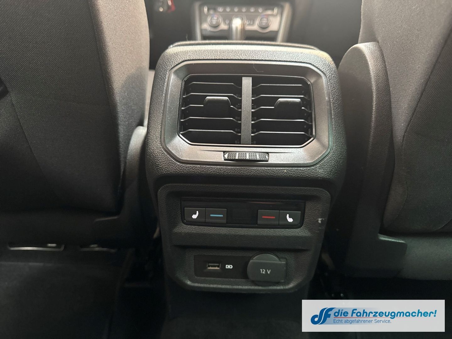 Fahrzeugabbildung Volkswagen Tiguan IQ.DRIVE Start-Stopp 4Motion StandHZG El