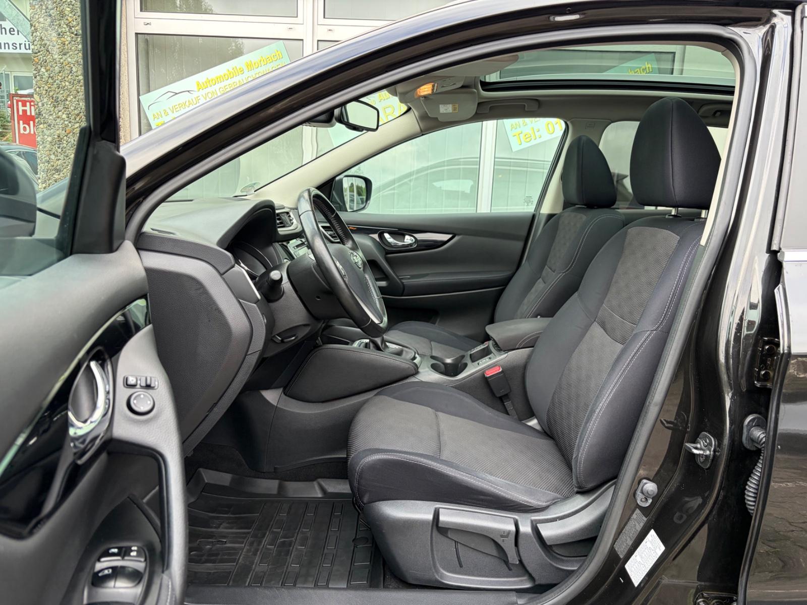 Nissan Qashqai 360° 1.6*PANO*NAVI*LED*360°-CAM*1HAND*LM
