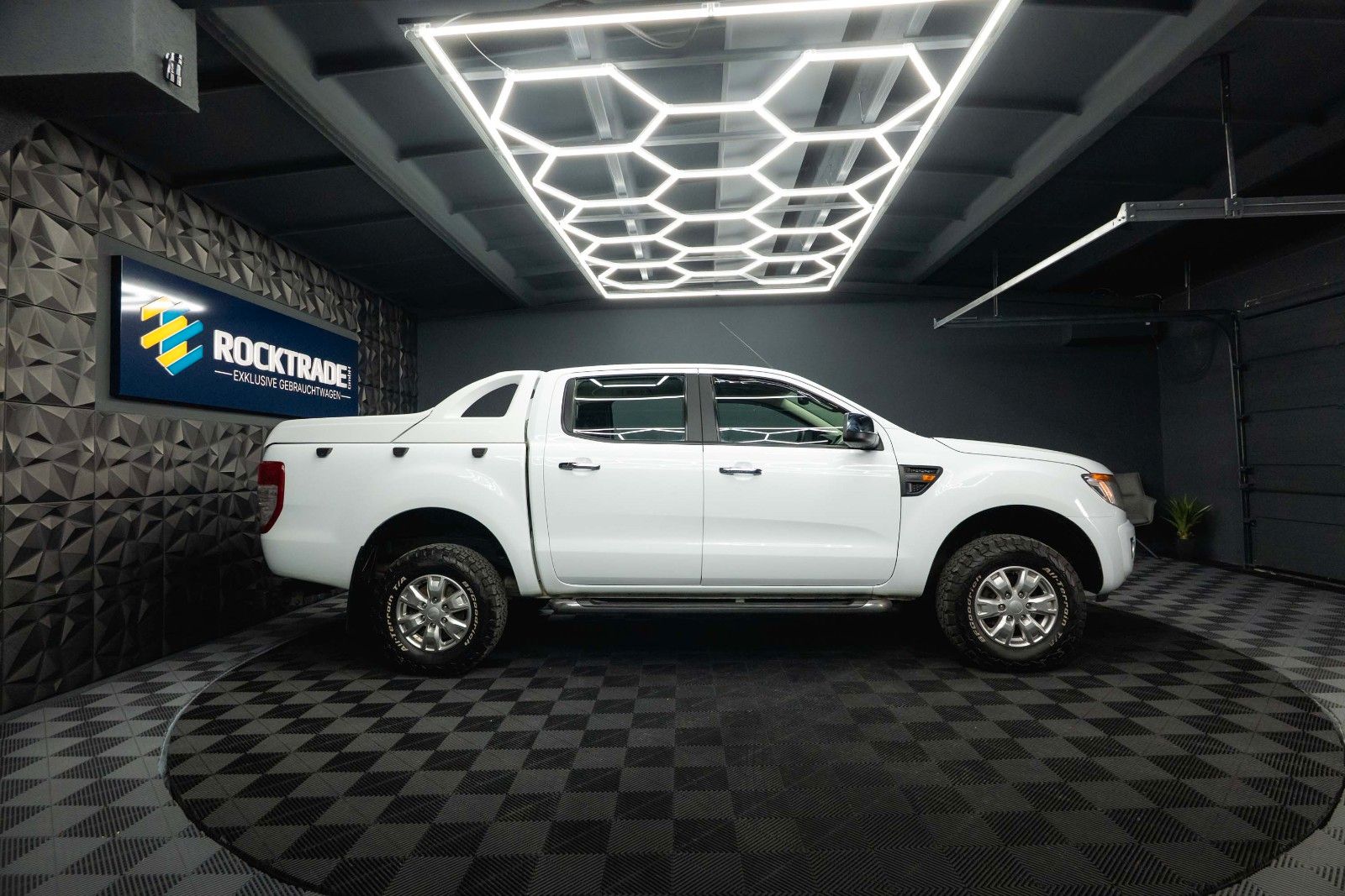 Fahrzeugabbildung Ford Ranger XLT DoKa 4x4 Offroad *Hardtop*Klima*LKW*