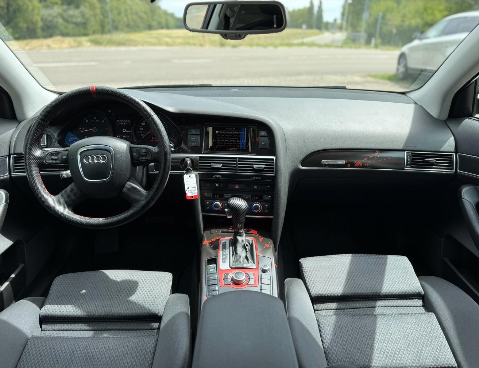 Audi Quattro 2010 — photo 18