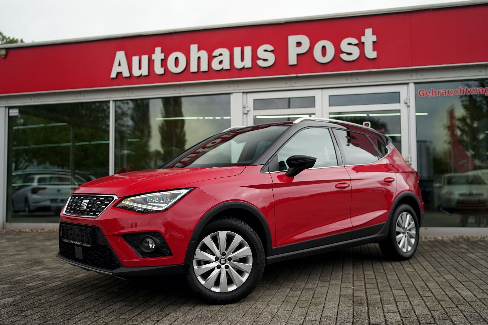 SEAT Arona Xcellence TGI LED ACC Navi CarPlay