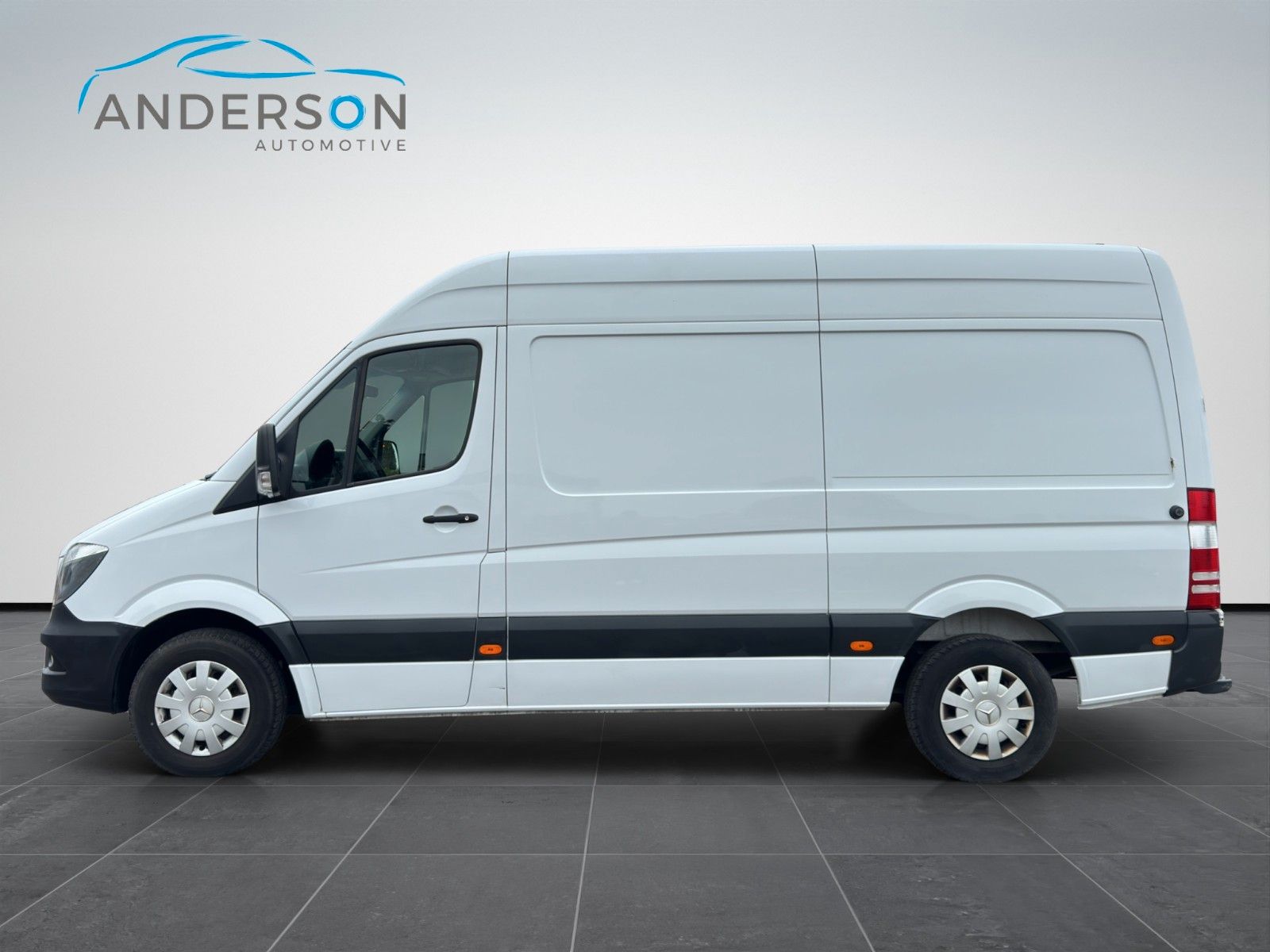 Fahrzeugabbildung Mercedes-Benz SPRINTER II KASTEN 216 CDI AHK