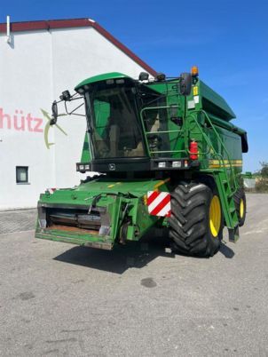 John Deere Mähdrescher 2256 Hillmaster