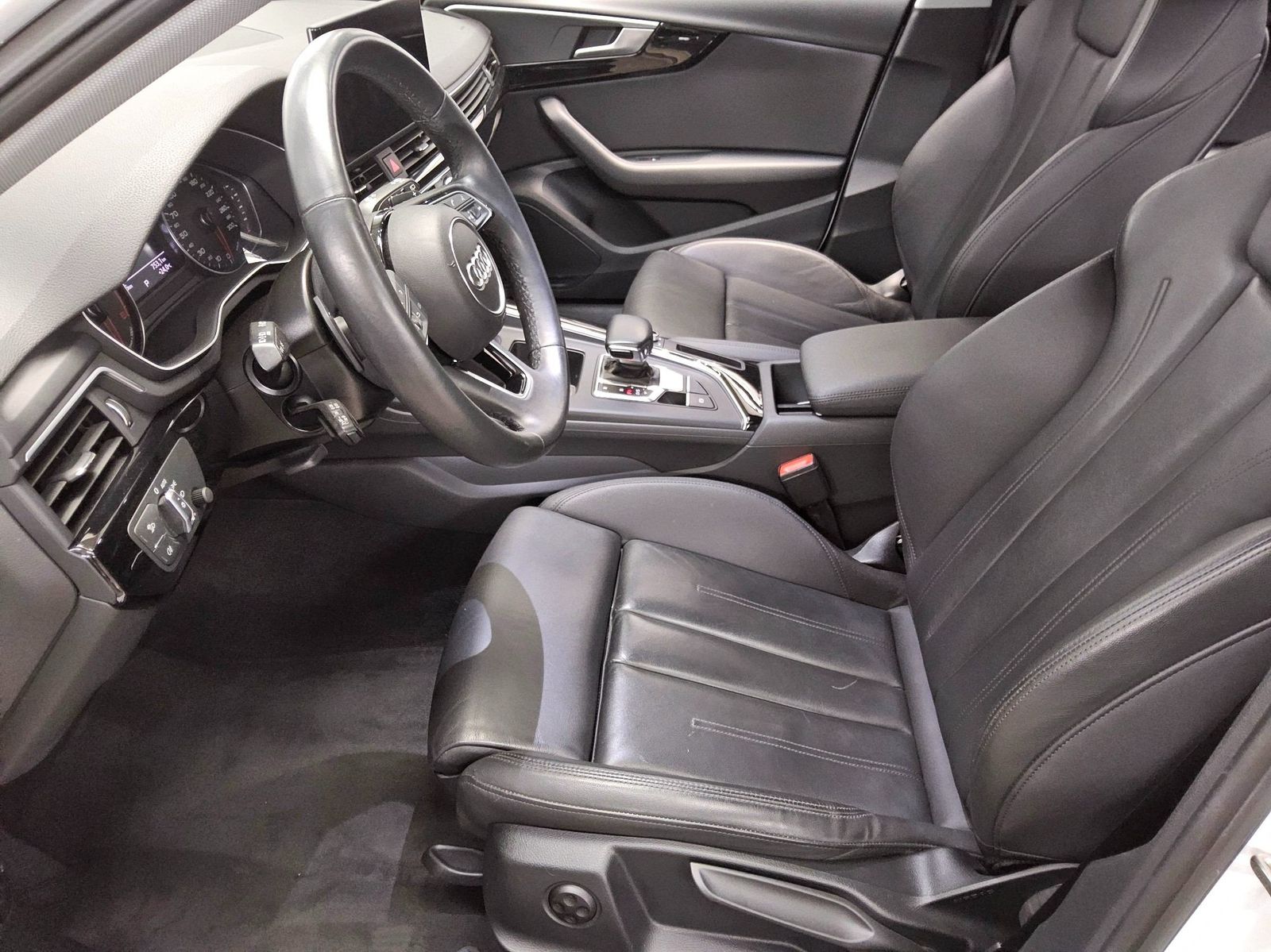 Audi A4 Avant 40 TDI S-Line Leder Navi LED PDC AHK foto 8