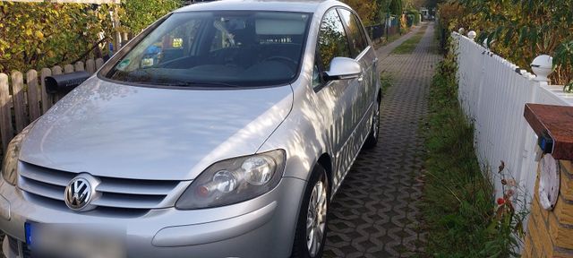 Volkswagen VW Golf Plus Comfortline 1,6 FSI Automatic