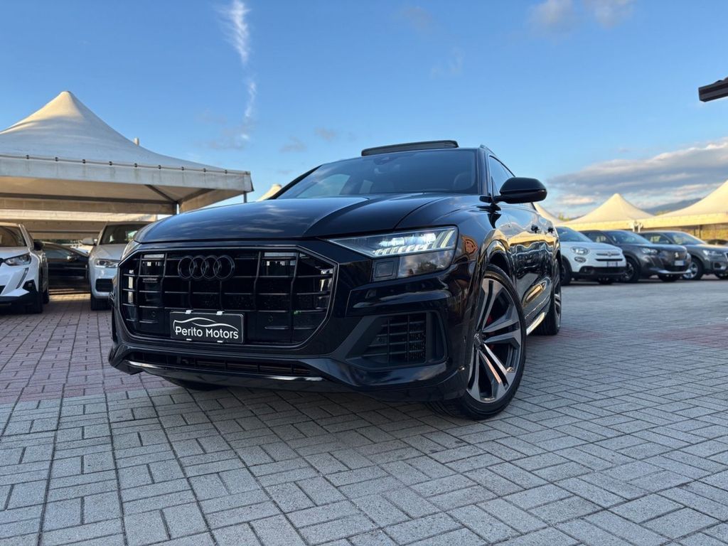 Image of Audi Q8