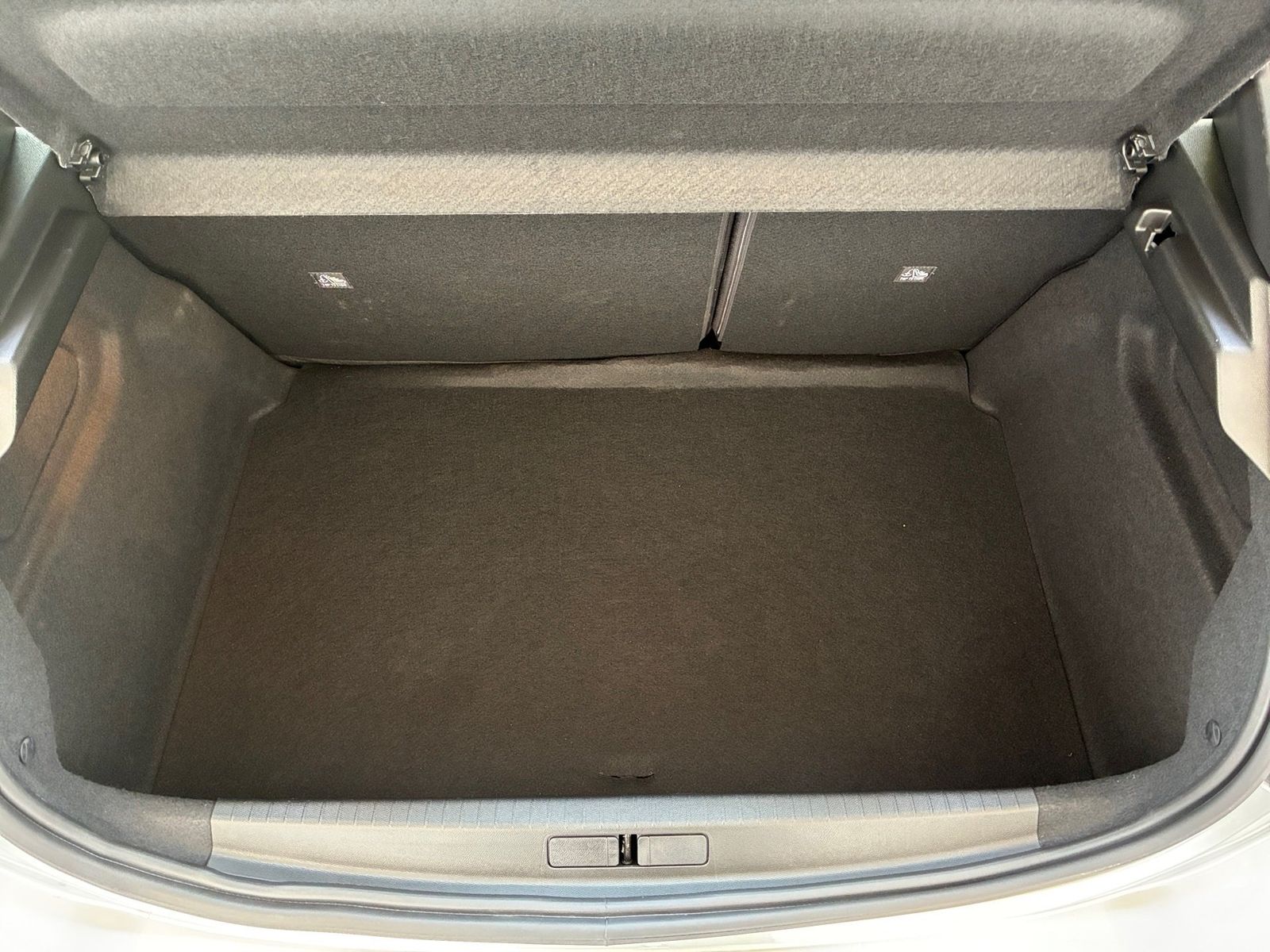 Fahrzeugabbildung Opel Corsa F 1.2 Turbo GS Kamera,LED,SHZ,PDC,Facelift
