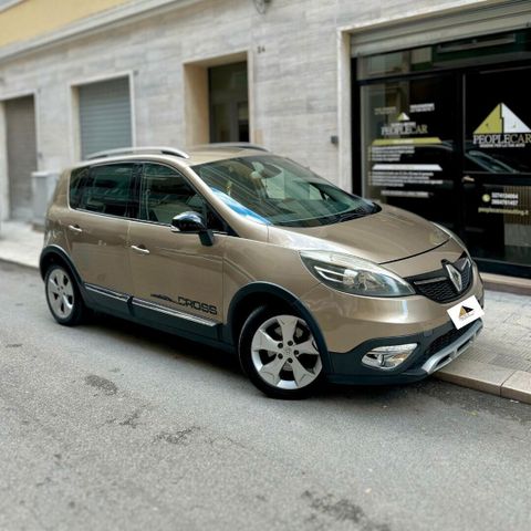 Renault Scénic XMod Cross 1.5 dCi 2015