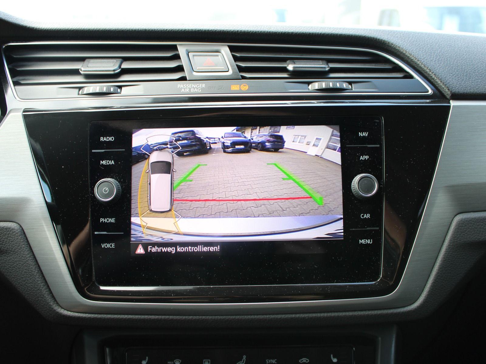 Volkswagen Touran COMFORTL 4XSHZ/ACC/AHK/MASSAGE/KAMERA, миниатюра 26