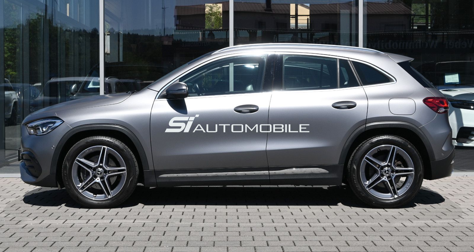Fahrzeugabbildung Mercedes-Benz GLA 220 d 4M. AMG °ACC°AHK°STHZG°360°8x19-ZOLL°