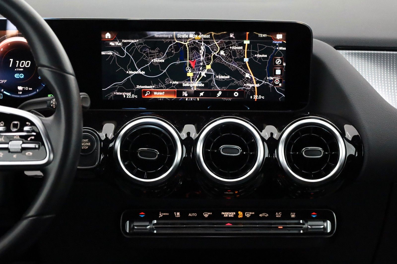 Fahrzeugabbildung Mercedes-Benz GLA 250 e Progressive,Navi,LED,SH,Kamera,Panoram