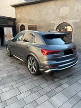 Audi RSQ3 2.5 TFSI S tronic quattro -Akrapovic - graue Audi RSQ3