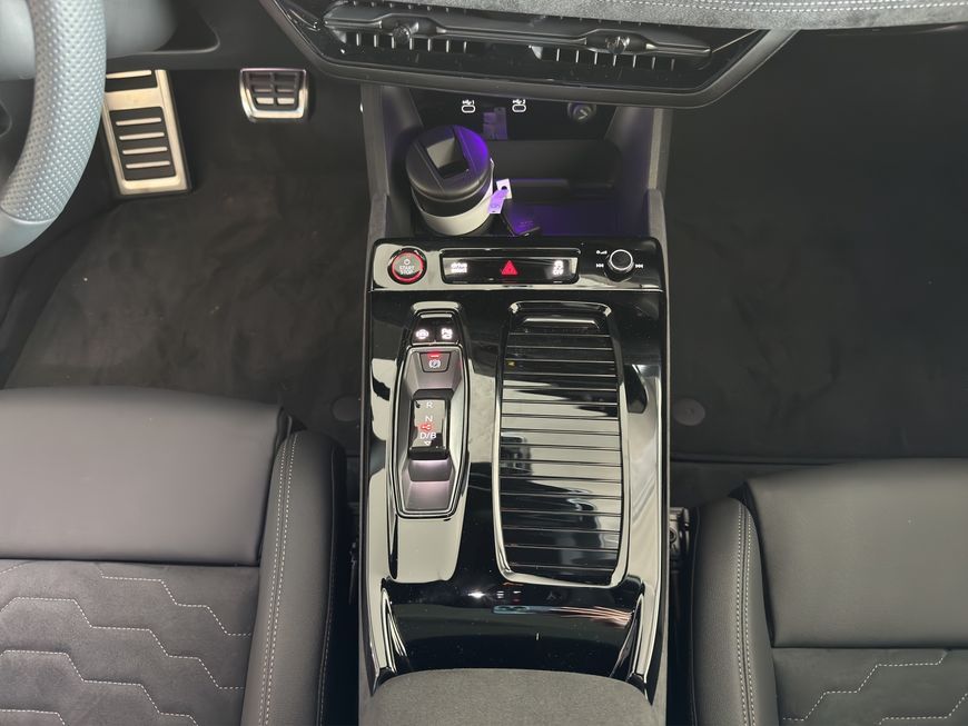 Audi A6 e-tron - Bild 14