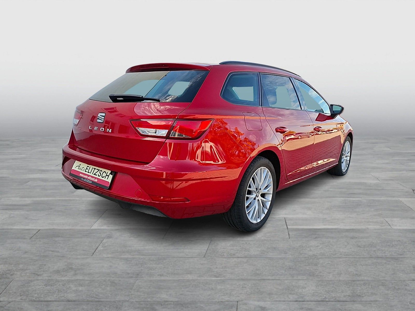 Fahrzeugabbildung SEAT Leon ST TDI Style DSG Navi ACC RFK beats SHZ