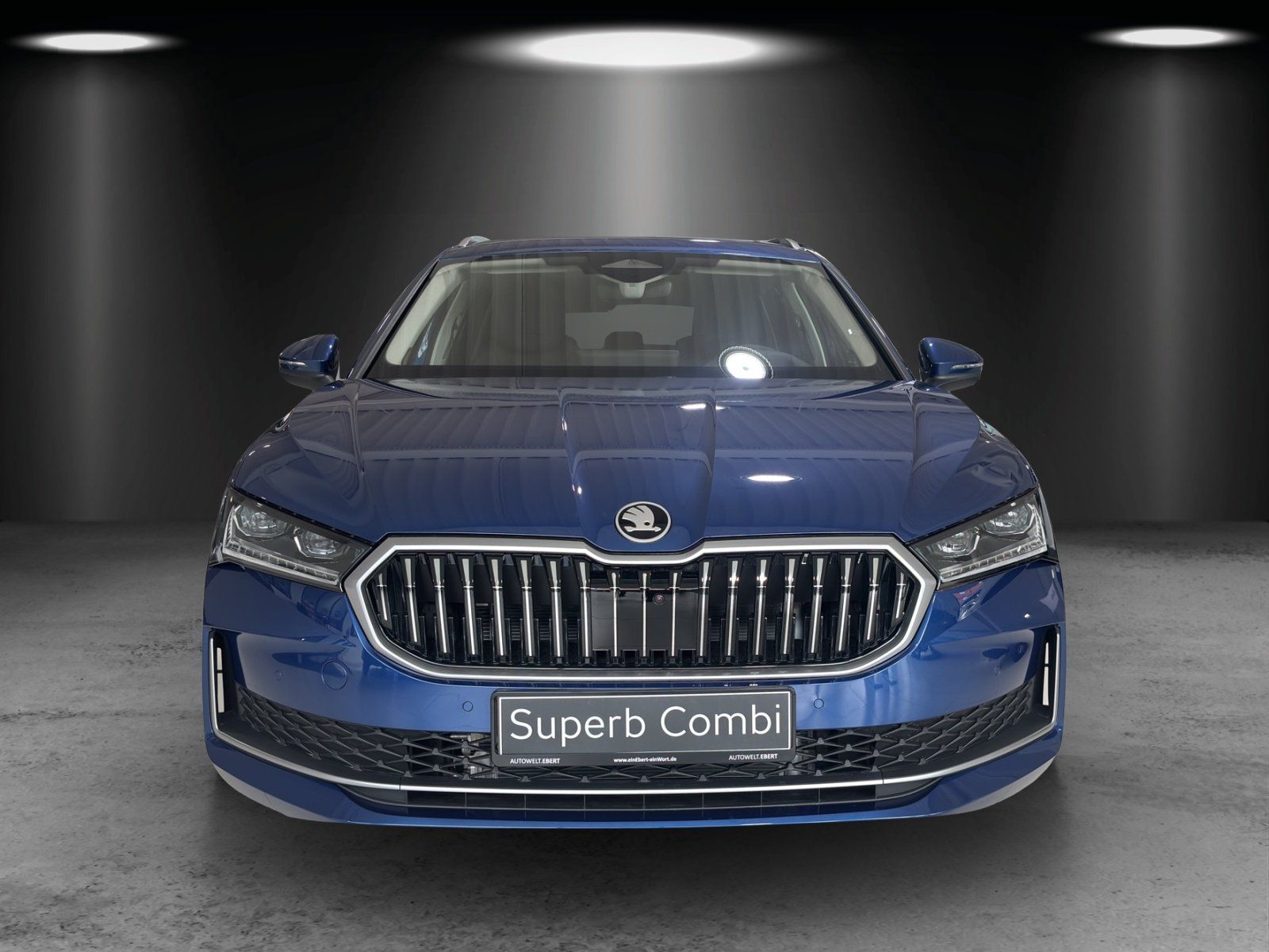 Fahrzeugabbildung SKODA Superb Combi L&K 2,0 TDI 142 kW DSG 4x4