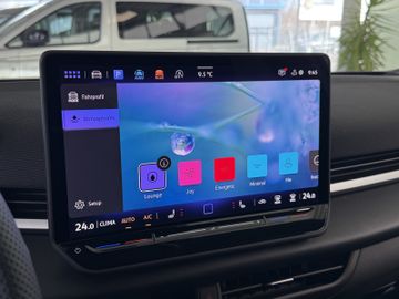 Volkswagen T-Roc 1.5 eTSI R-LINE NEUES MODELL AHK SOFORT