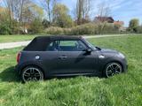 MINI Cabrio Cooper S ... ein Traum auf vier Rädern - MINI Cooper S Cabrio mit Benzin-Antrieb: Kleinwagen, Schaltgetriebe