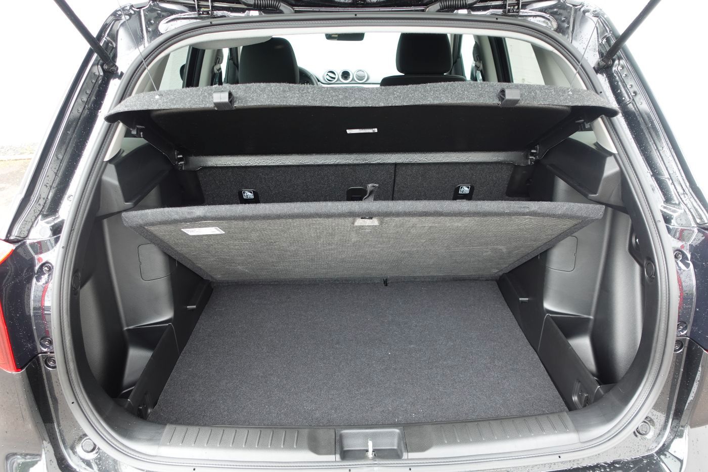 Fahrzeugabbildung Suzuki Vitara 1.4Hybrid Comfort AHK,Navi,SHZ,PD,Kamera