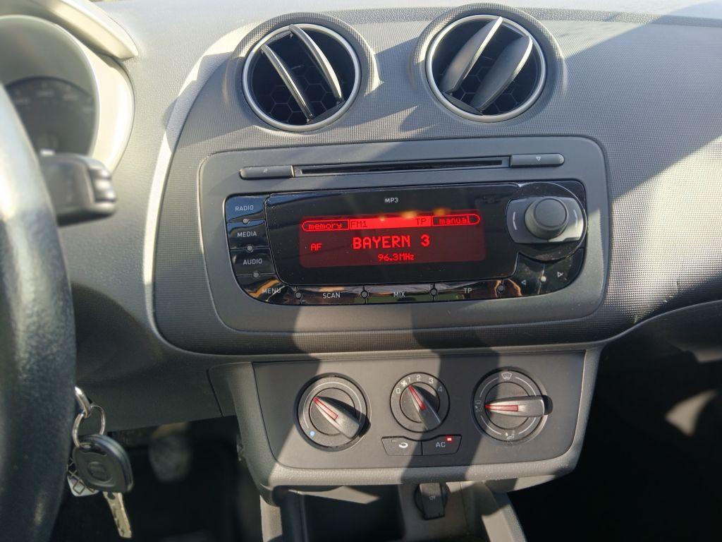 Seat Ibiza 2012 — photo 10