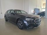 Mercedes-Benz E 220 T d Ava Distr 360 Cam LED Airmatic Spur AH - Mercedes-Benz E 220 in Erfurt