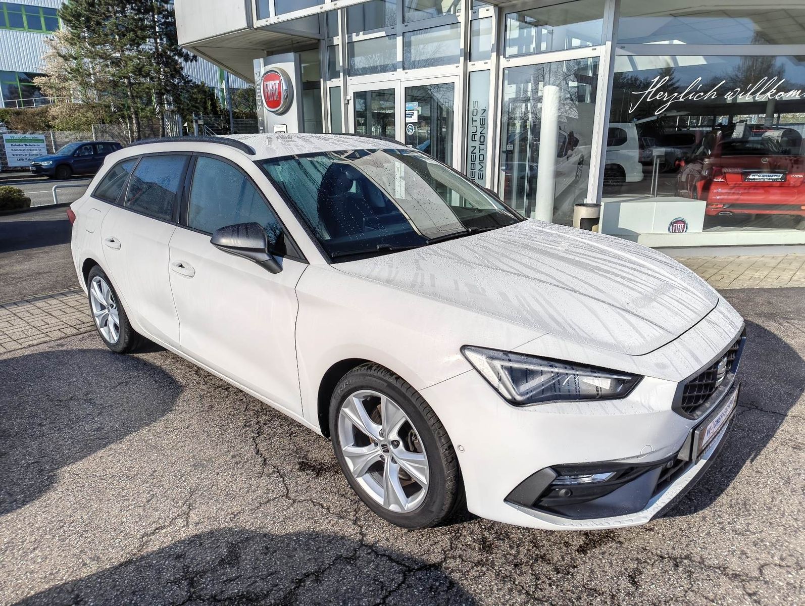 Fahrzeugabbildung SEAT Leon Sportstourer FR 2.0 TDI DSG
