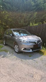 Renault Megane Scenic 1,2 l - Renault Megane: Van