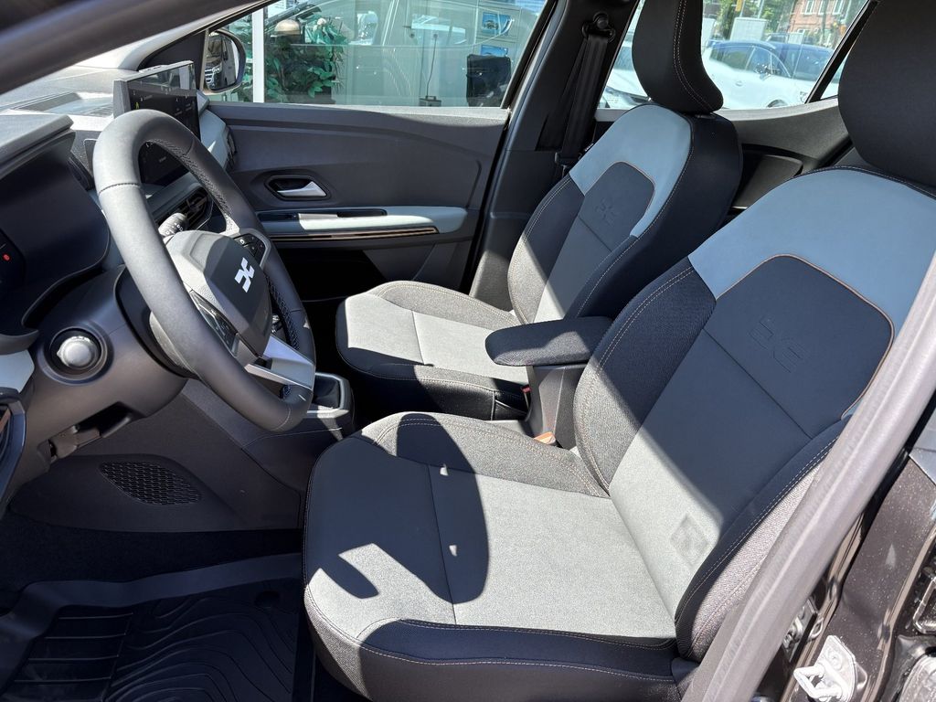 DACIA Sandero - Bild 8