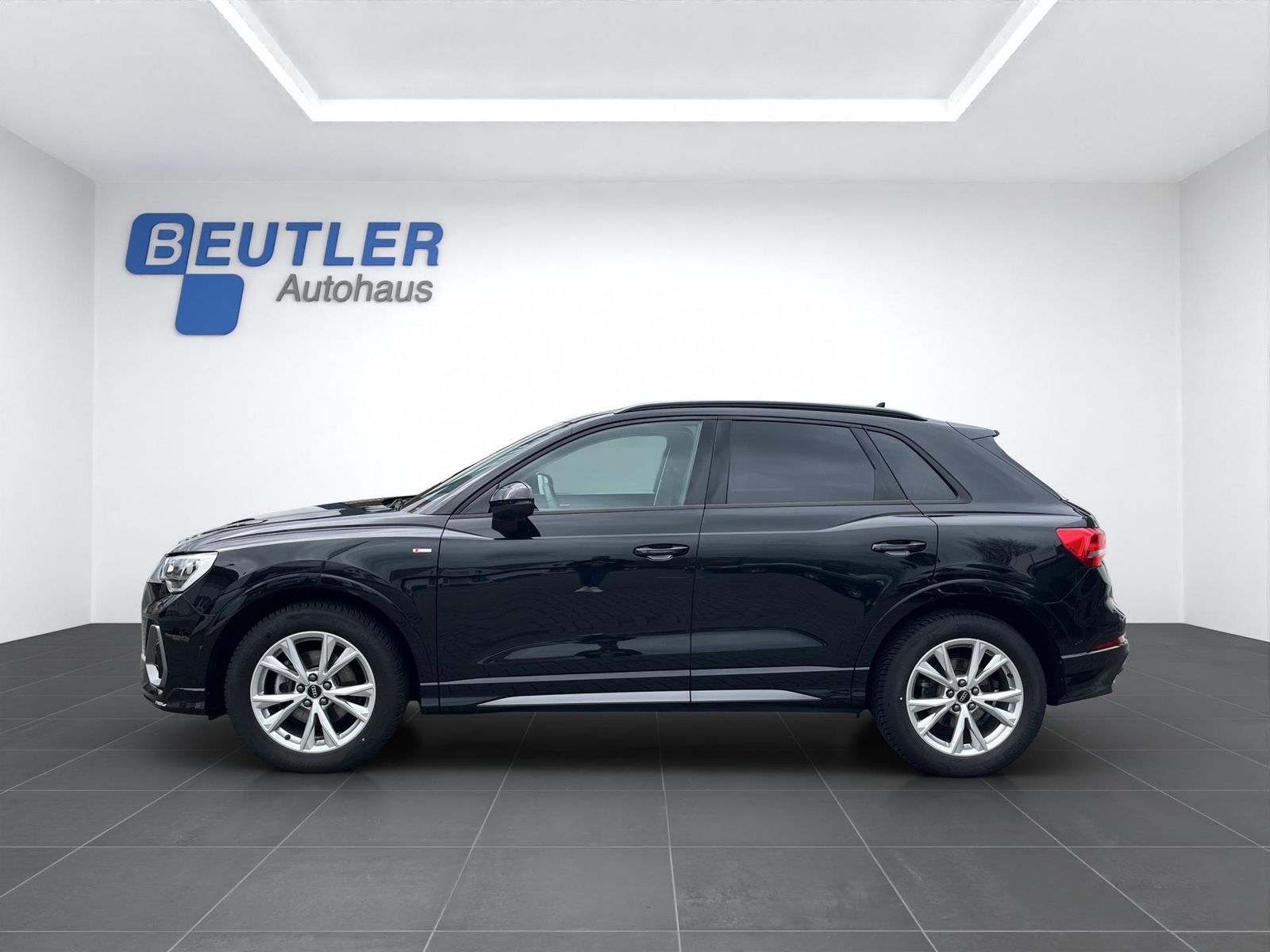 Audi Q3 35 1.5 TFSI S Line 18" Panorama LED CarPlay foto 2