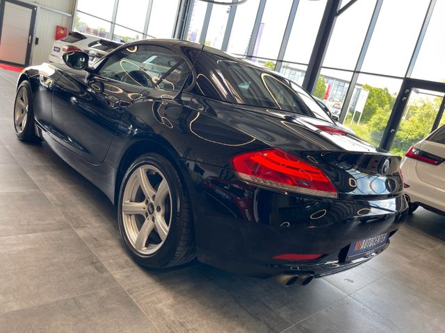 BMW Z4 Roadster sDrive 18i *NAVI*XENON*TEMPOMAT*SZHZ